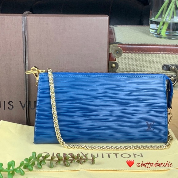 Louis Vuitton Handbags - 💯% Authentic Louis Vuitton Pochette Epi Leather
